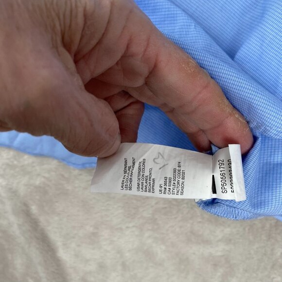 Van Heusen Mens Button-Up Shirts XL Blue Solid & Blue Check Pattern Classic Fit - Picture 16 of 16